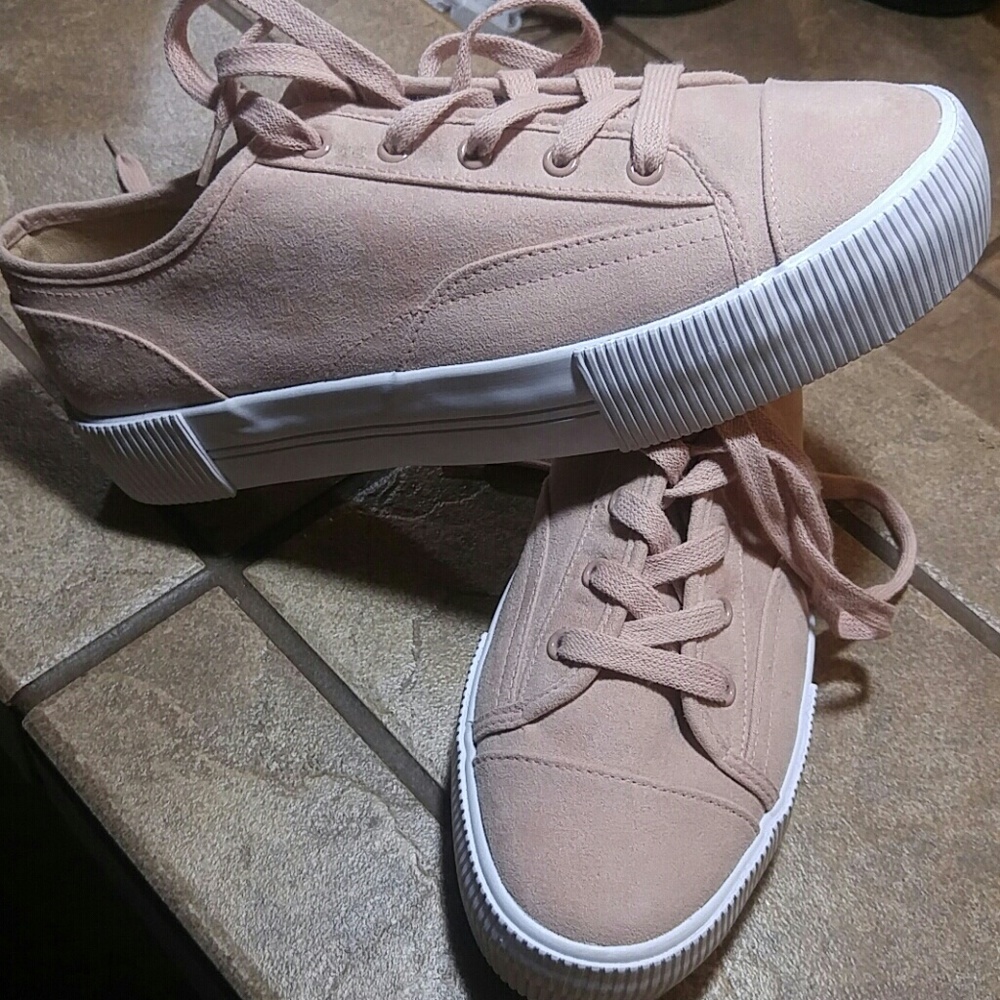 Pink suede Sneakers